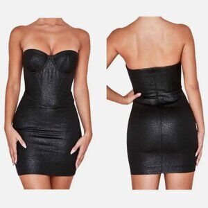 Elegant Black Strapless Dress